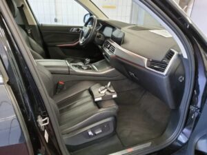 BMW-X5-xDrive30d-autohouse-west-4