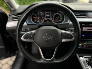Volkswagen-passat-autohouse-west-9